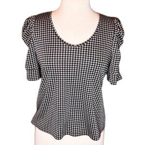 Worthington Black & White Houndstooth Trend Short Sleeve Womans Top NWOT Small